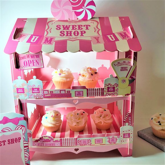 Warm Vanilla Butter Cream Cupcake Birthday Confetti Hearts Scented Soy Wax Melts - Picture 4 of 14